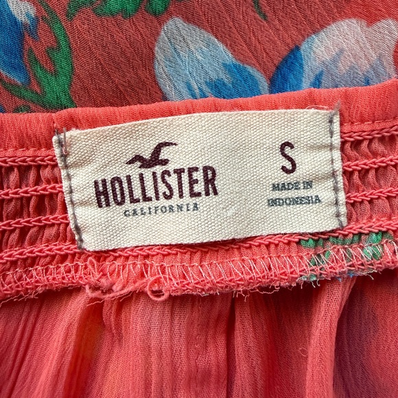 Hollister Coral Floral Blouse - Picture 3 of 3